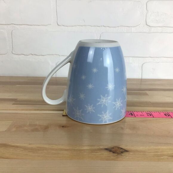 Gibson USA soft Blue Snowflake Ceramic Mug Winter Coffee Cup Collectible cozy - Picture 9 of 10
